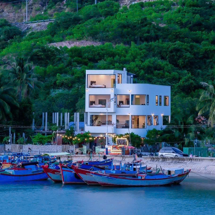 Chanh Ranh House Banner