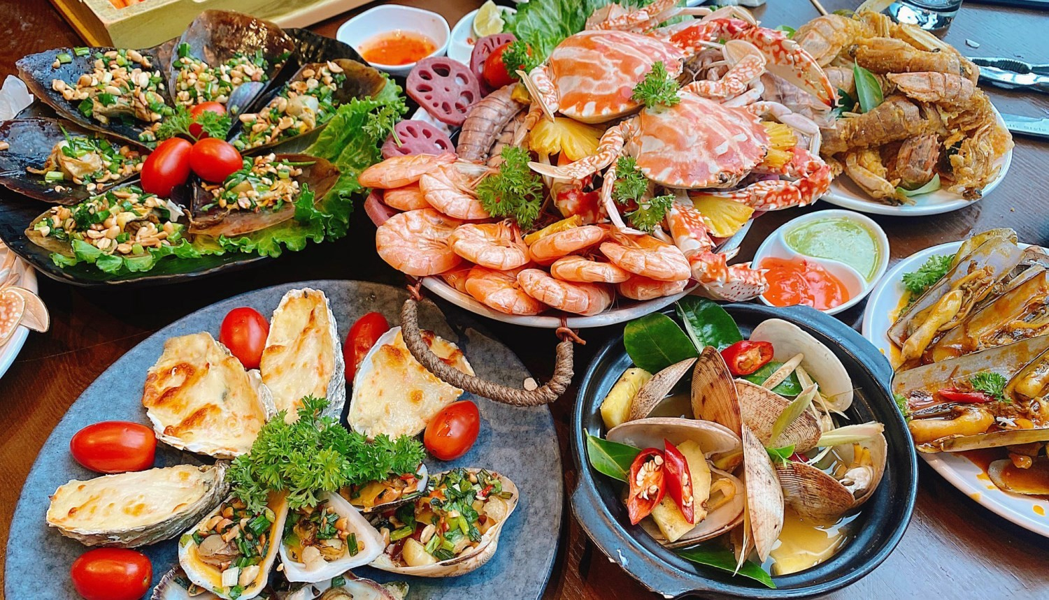 Delicious dishes to try in Vĩnh Hy